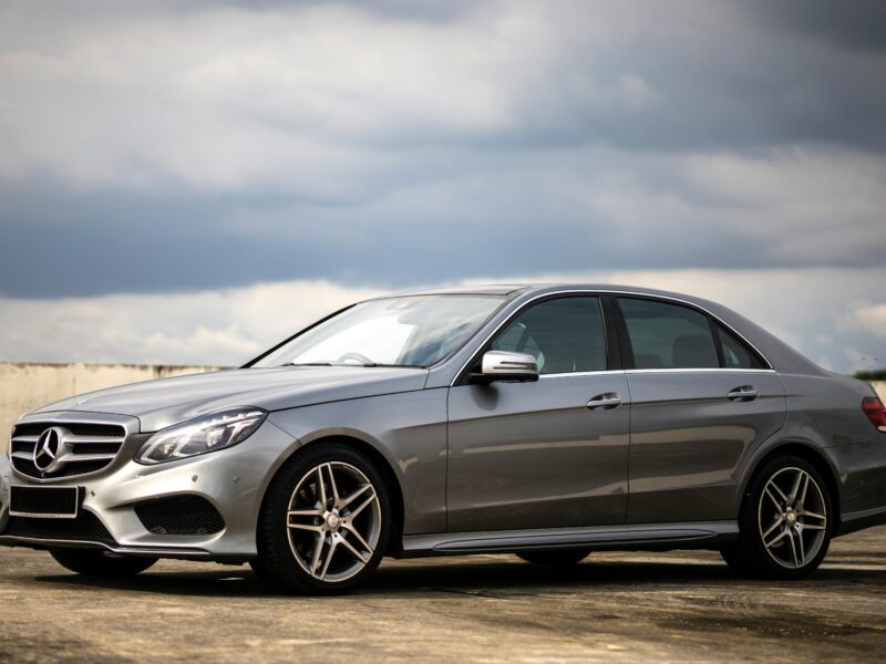 Location voiture mariage Casablanca – Mercedes Classe E "Annonce de démonstration"